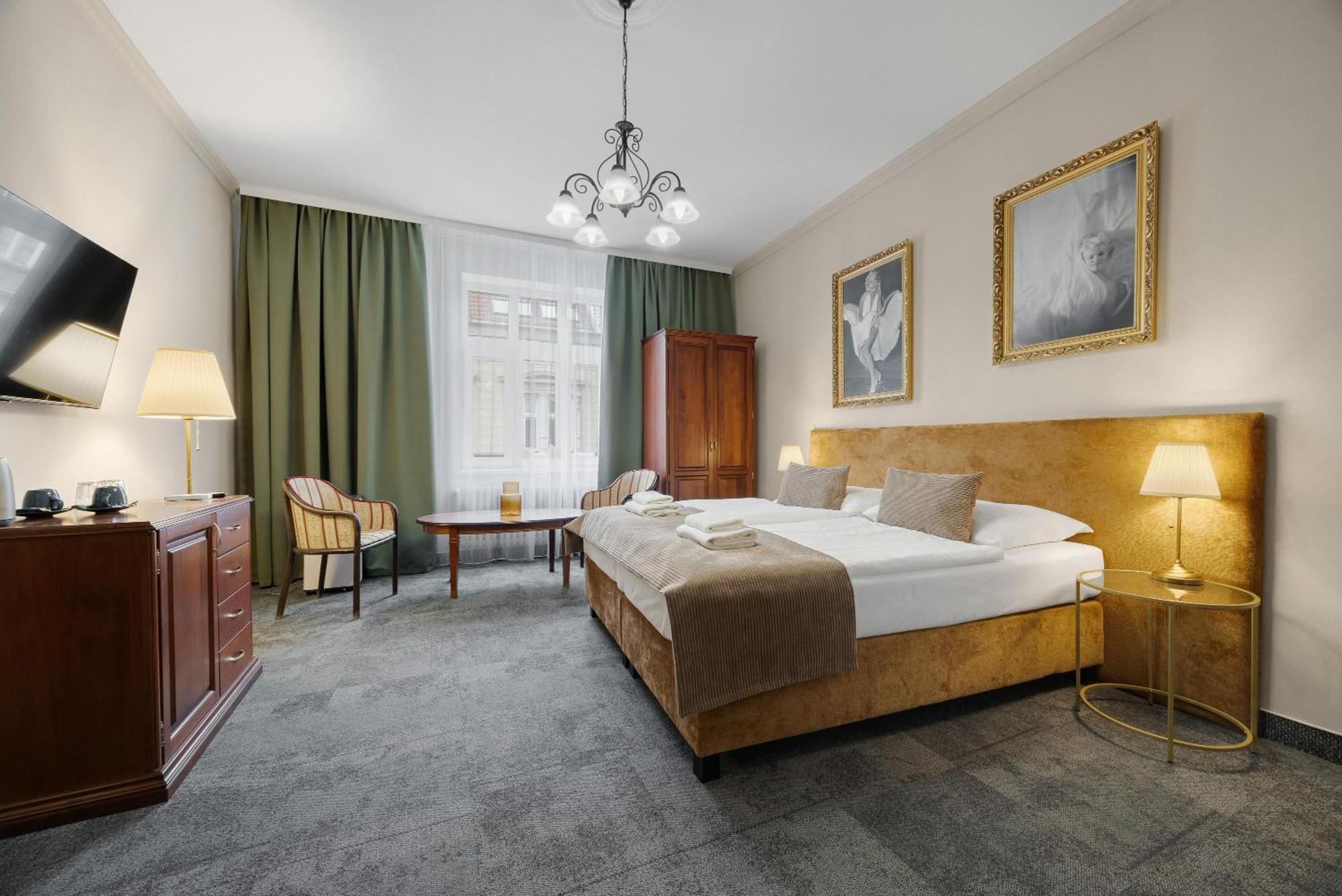 Hotel Reverie - Dependance, Check-In At Metropolitan Star Bratysława Zewnętrze zdjęcie